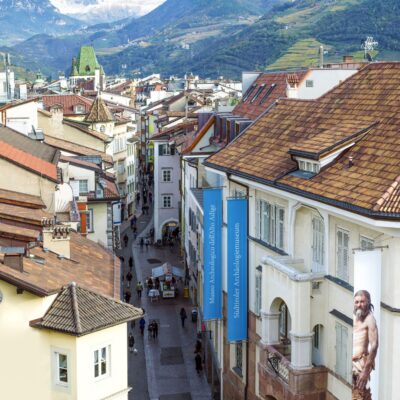 FassadecSüdtiroler-Archäologiemuseum_foto-dpi.com_